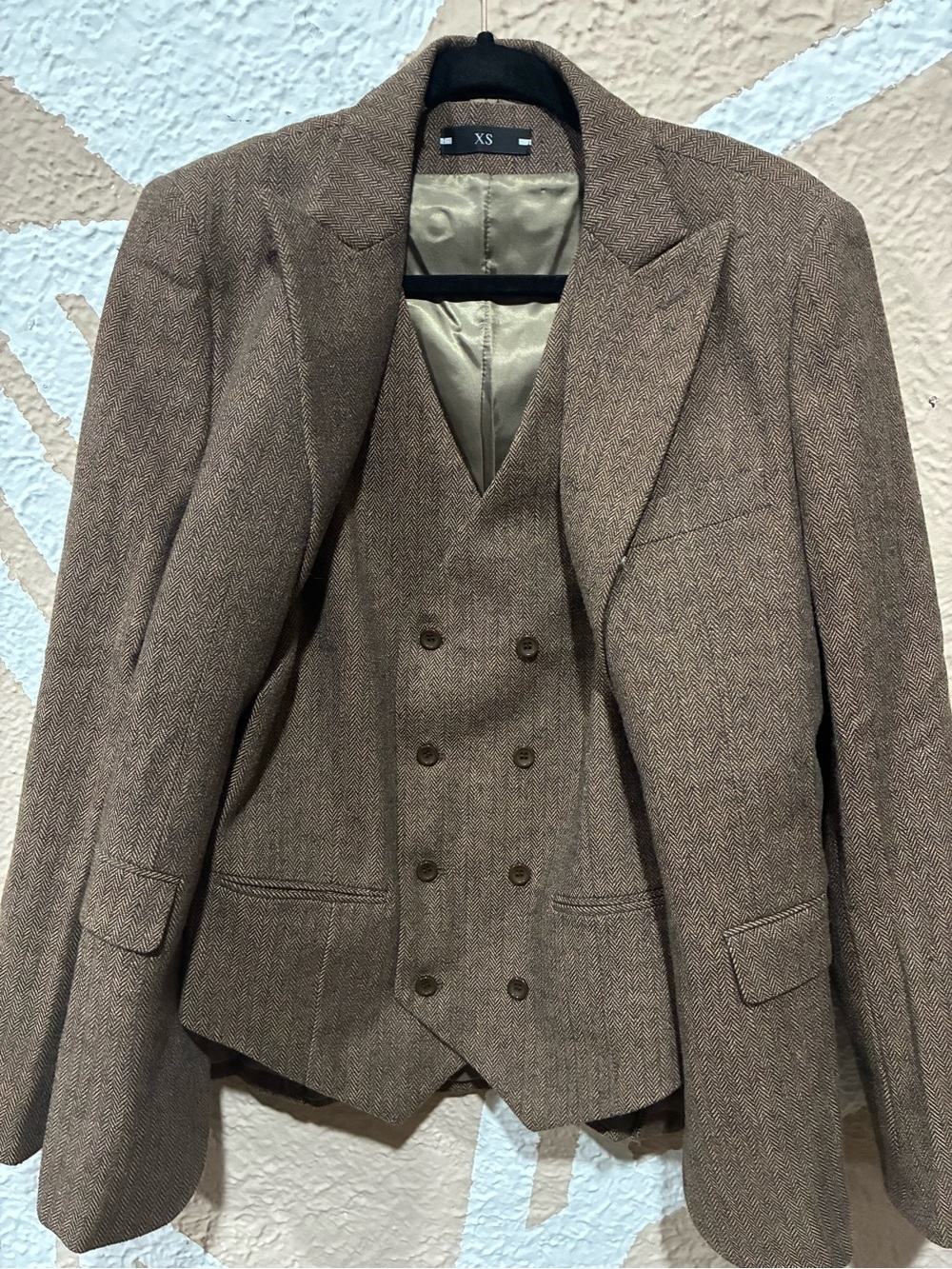 Classic Brown Herringbone Men's Blazer & Waistcoat Set - XS
